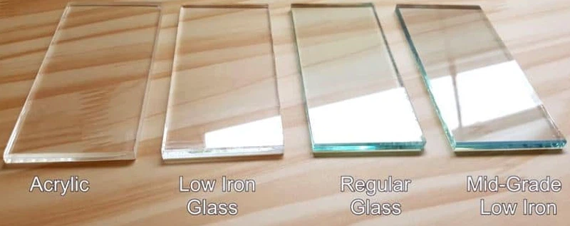 acrylic-vs-glass-display-cases-comparison acrylic-vs-glass-display-cases-comparison